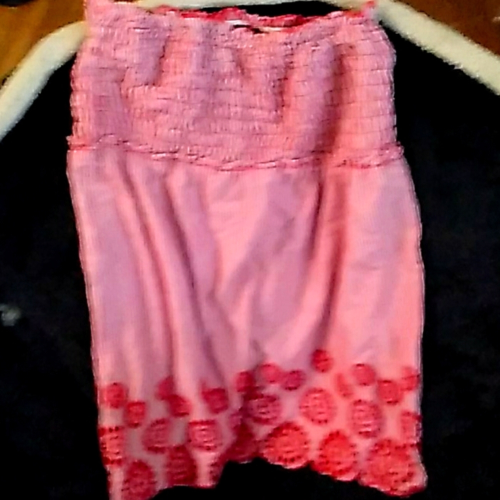 Strapless top